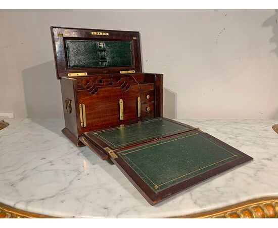 LATE 19TH CENTURY ENGLISH TRAVELING DESK