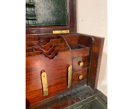 LATE 19TH CENTURY ENGLISH TRAVELING DESK