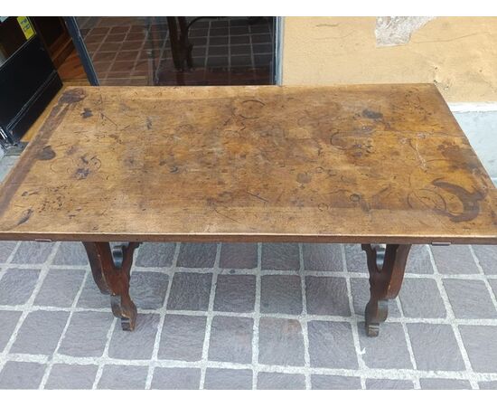 Monk's table