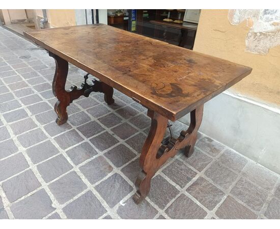 Monk's table