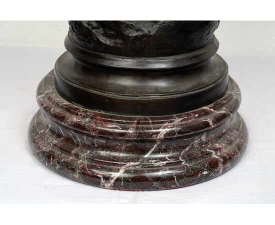 Antique patinated bronze sculpture depicting the "Nimphe de bois" signed "Louis Moreau" resting on a red Levanto marble base. France 19th century.