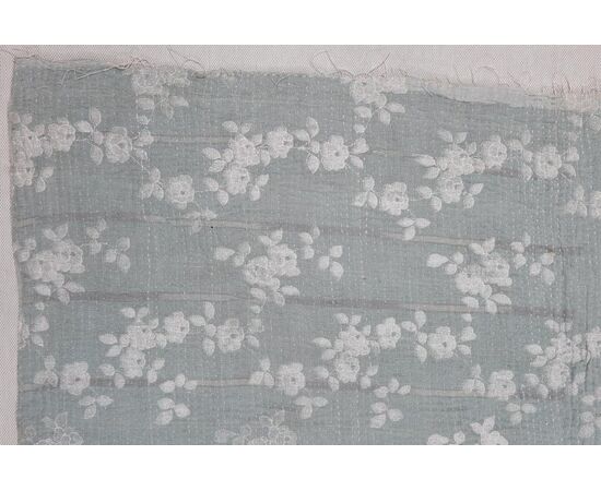 "Boutis" with antique fabrics - B/2308 -