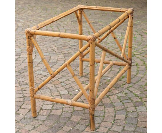 Bamboo desk and chair - M/1972 and 1973.