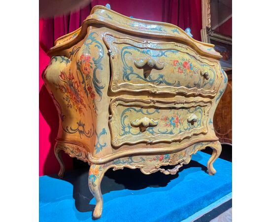 Exceptional lacquered chest of drawers - Venice - 1750 / 1760