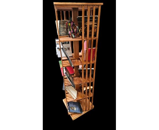 Libreria girevole