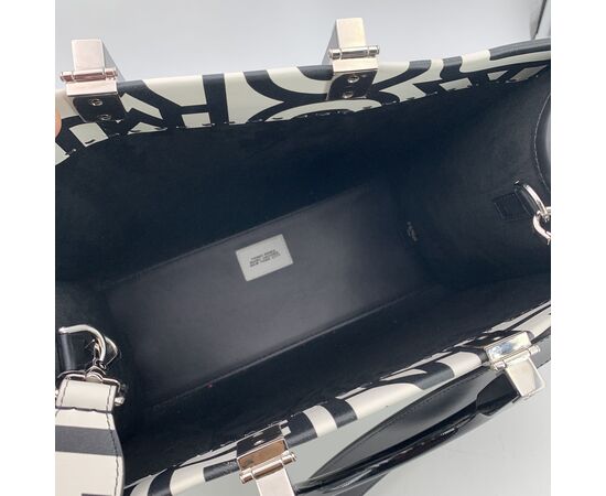 FENDI Borsa Shopper in Pelle Col. Nero Sunshine M
