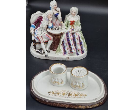 Polychrome porcelain group with gallant scene and chessboard – Northern Europe, 19th century