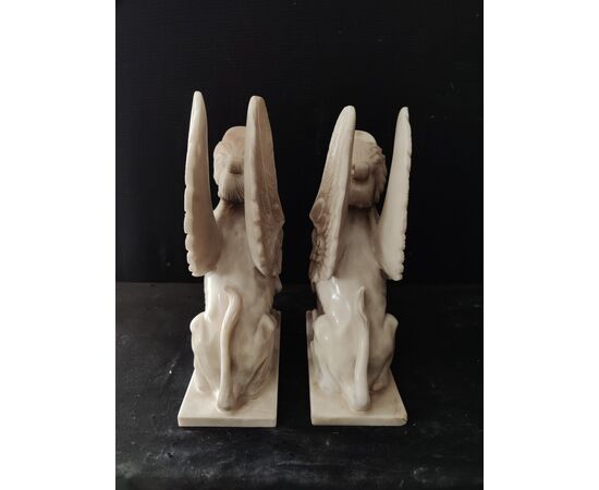 Strepitosa coppia di Sfingi in marmo di Carrara - H 38 cm