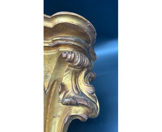 Baroque-style gilded wall shelf – 18th century