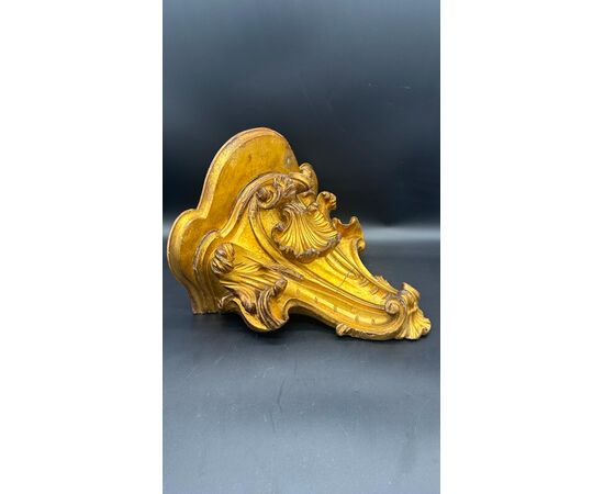 Baroque-style gilded wall shelf – 18th century