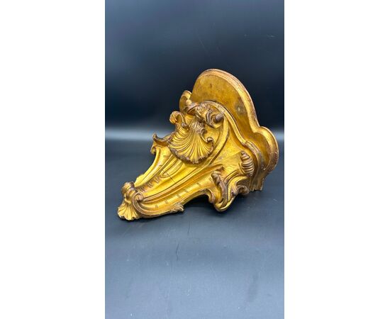 Baroque-style gilded wall shelf – 18th century