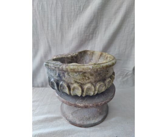 Bellissima acquasantiera in marmo verde venezuela - 28 x 25 cm