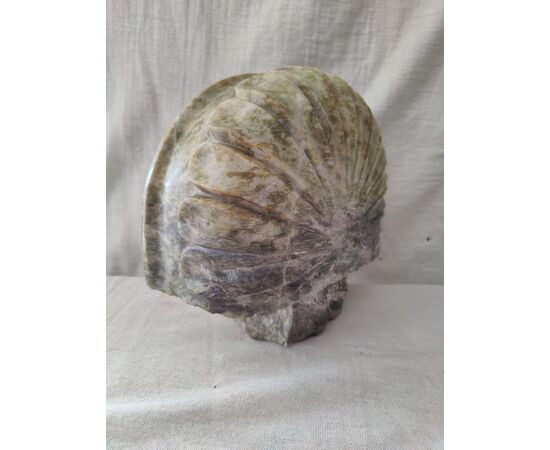 Bellissima acquasantiera in marmo verde venezuela - 28 x 25 cm