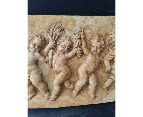 Altorilievo - Sovrapporta "Allegoria delle 4 stagioni" - 64 x 40 cm - Marmo giallo reale