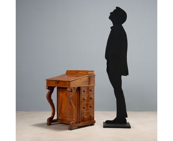 Davenport desk in walnut, England, second half of the 19th century