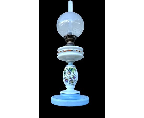 Milk glass oil lamp with light blue decoration and floral motifs. Kosmos Brenner manufacture. Germany.