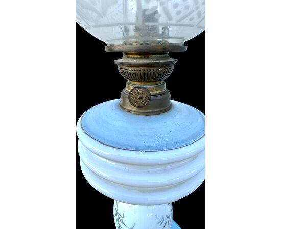 Milk glass oil lamp with light blue decoration and floral motifs. Kosmos Brenner manufacture. Germany.
