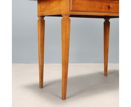Directory cherry desk, Italy, late 18th - early 19th century