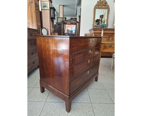Como' toilette H 86 - L 90 - P 57