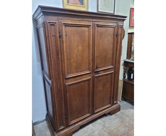 Stipo toscano Sec. XVII  Legno Noce e Cipresso
