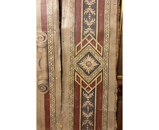 DARB244 - Antique boiserie painted on canvas, 18th century, maximum dimensions cm W 486 x H 260
