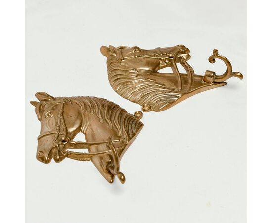 Coppia di attaccapanni in bronzo - O/6583 -