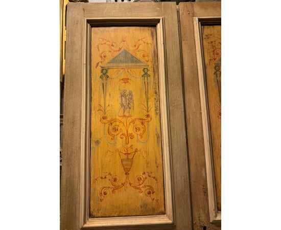 PTL717 - Lacquered and painted door, 18th/19th century, dimensions cm W 119 x H 239