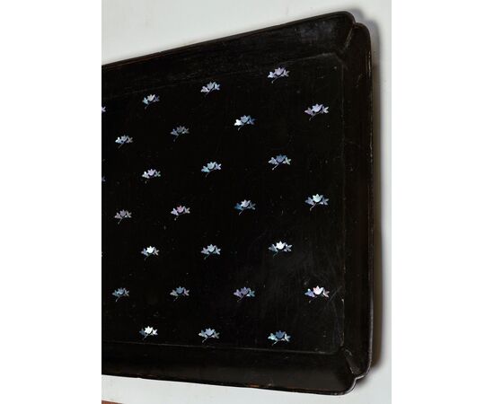 Antique black and mother-of-pearl tray - O/1048 -