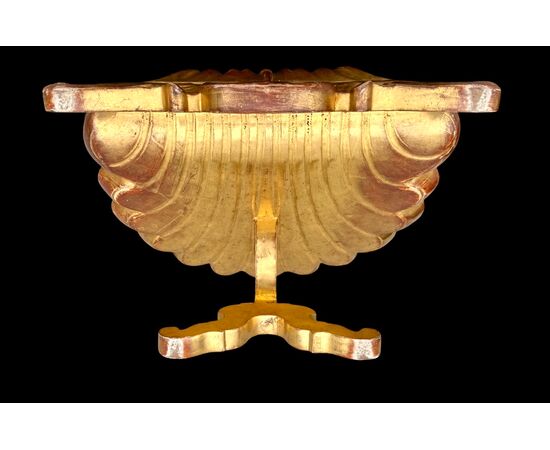 Lectern - book holder in carved wood and gold leaf.
