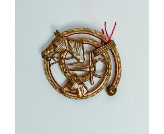 Spilla in bronzo con cavallo e due agganci per stivali - G/330 -