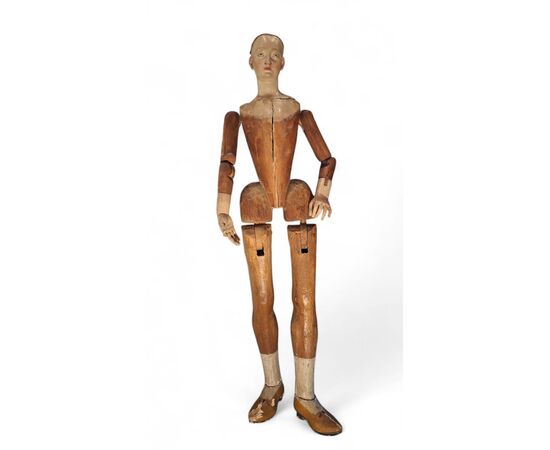 Articulated mannequin