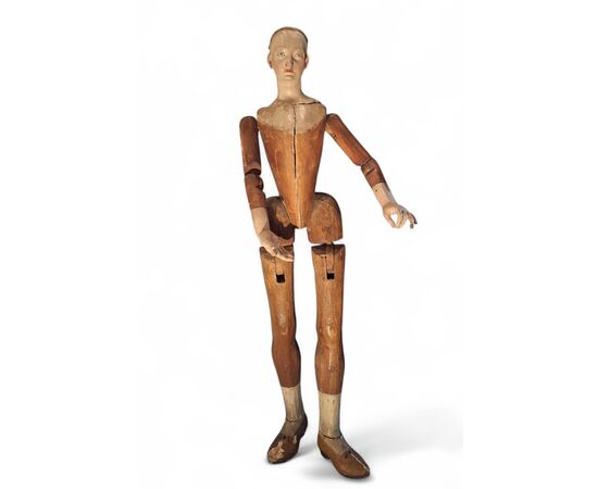 Articulated mannequin