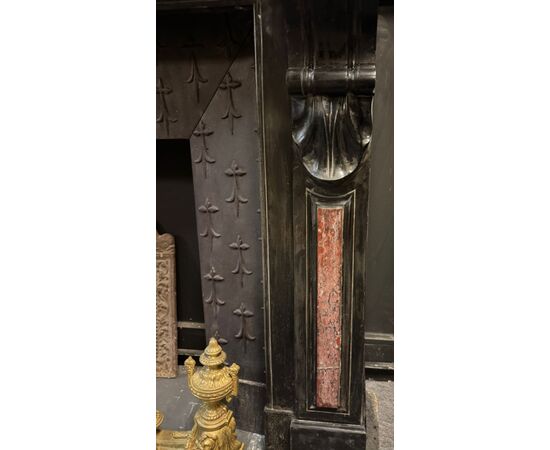 CHM897 - Antique Belgian black marble fireplace with Rosso Francia inlays, 19th century, dimensions cm W 139 x H 107 x D 38