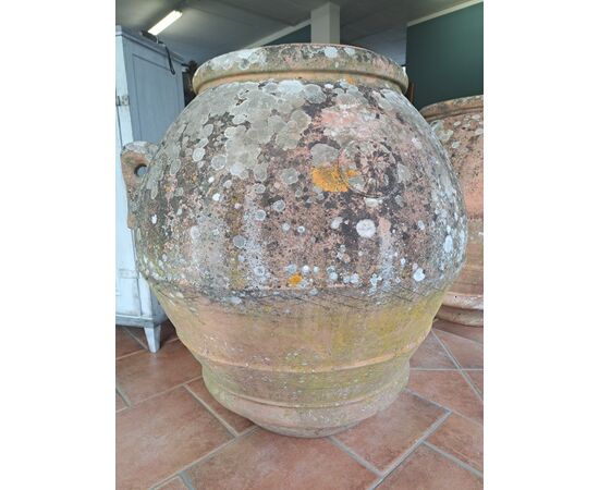 Pair of large terracotta Impruneta jars