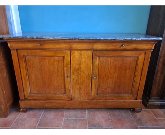 Wonderful large inlaid walnut sideboard