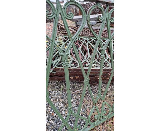 Cast iron railing