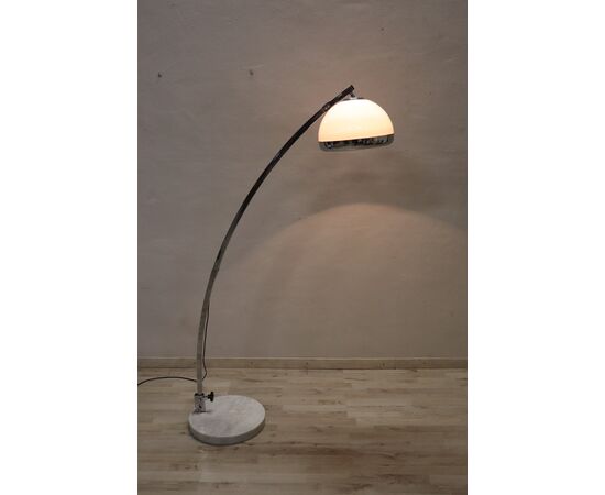 Guzzini adjustable arc floor lamp, 1970s. PRICE NEGOTIABLE
