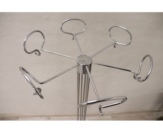 Chrome-plated metal coat rack by Isao Hosoe for Valenti Luce, 1970s. NEGOTIABLE PRICE