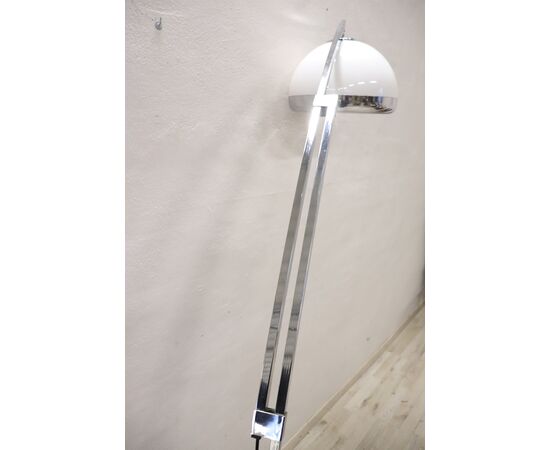 Guzzini adjustable arc floor lamp, 1970s. PRICE NEGOTIABLE