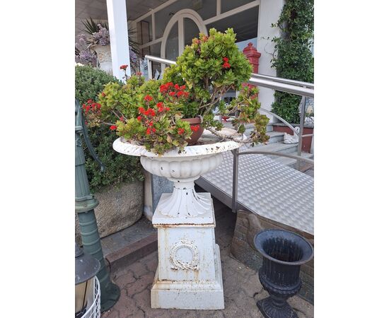 Cast iron vase with Art Nouveau pedestal