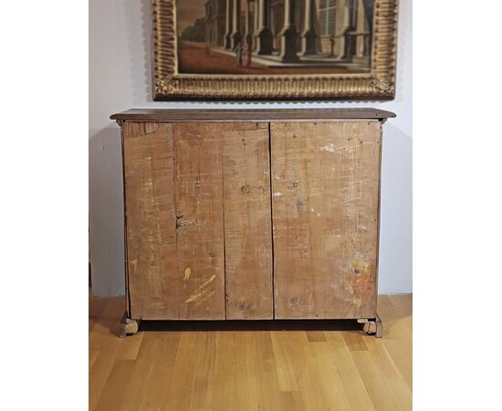 LOUIS XIV WALNUT CREDENZA, LATE 17TH CENTURY