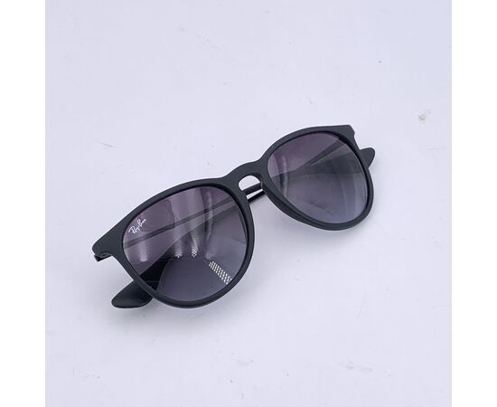 RAY-BAN Occhiali da Sole in Altro Col. Nero Erika