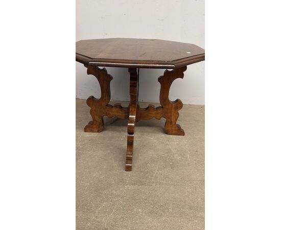 20th century walnut fratino-style coffee table, 76x54x72cm
