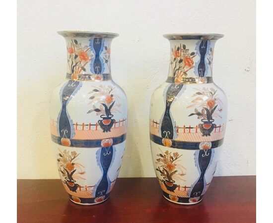 Pair of vases