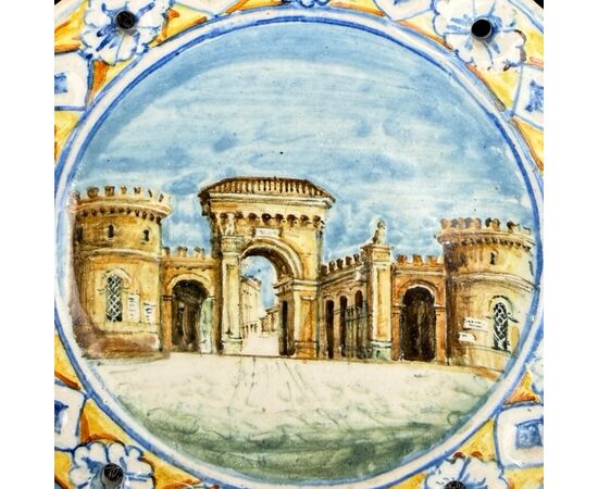 Majolica saucer with a depiction of the Porta Saragozza in Bologna. Minghetti.