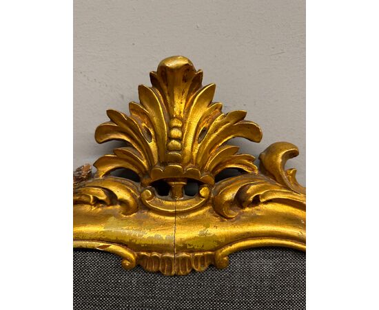 Antique gilded headboard, carved gold leaf from the 1900s, 93x170cm