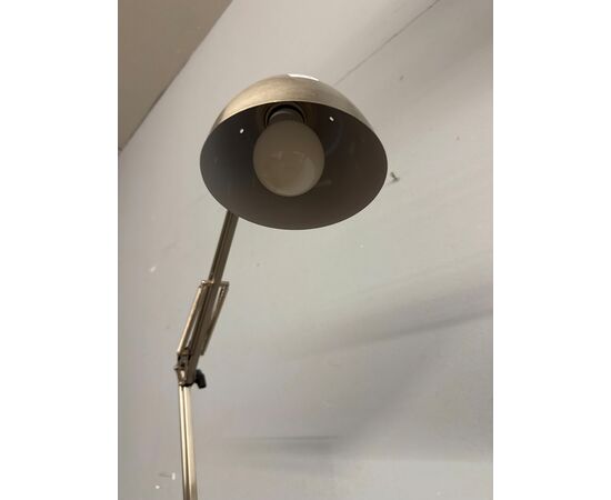 Lampada regolabile stile industriale moderna in metallo cromato 200x28cm