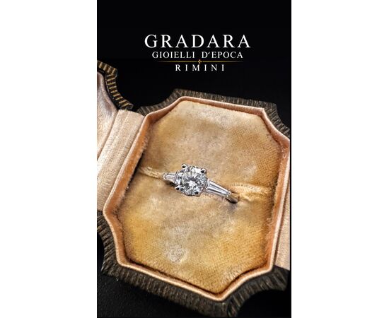 White Gold Solitaire Ring with Diamonds
