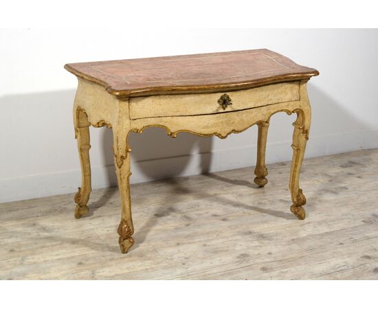 Consolle in legno laccato e dorato, Marche, primi anni del XVIII secolo, Epoca barocca