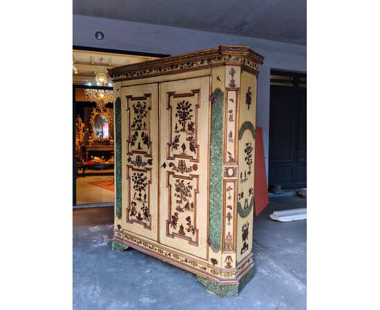 "Arte Povera" Lacquered Wardrobe, Venice, 18th Century
